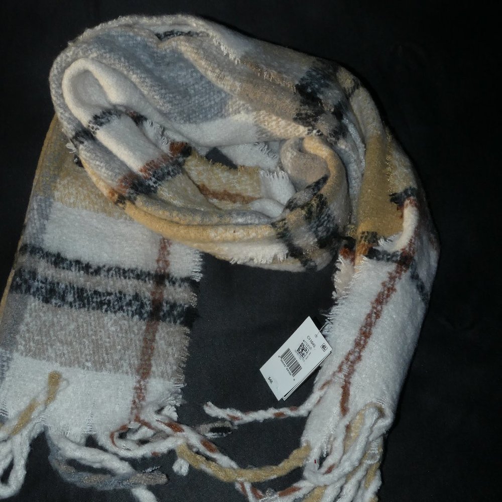 Blanket Scraves
